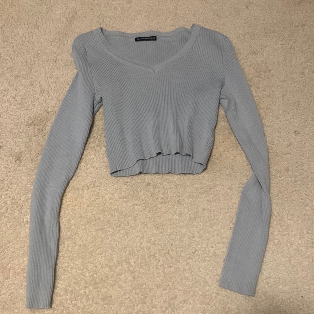 Brandy Melville Cropped long sleeve
